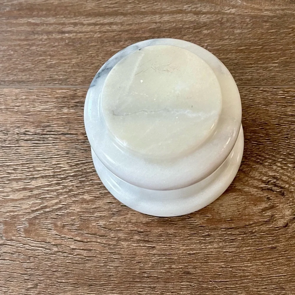 White Marble Mortar and Pestle